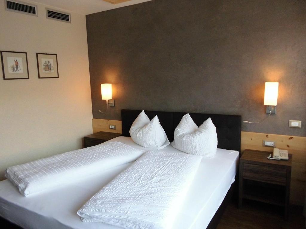 Hotel Zum Tiroler Adler Экстерьер фото